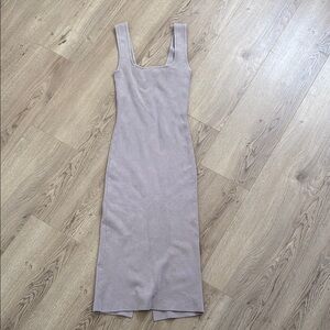 Elegant Gray/Brown Sleeveless Dress
